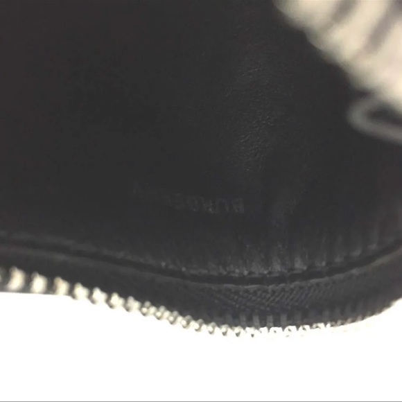 BURBERRY Nova Check PVC Card Case /6M0290 - Picture 6 of 6